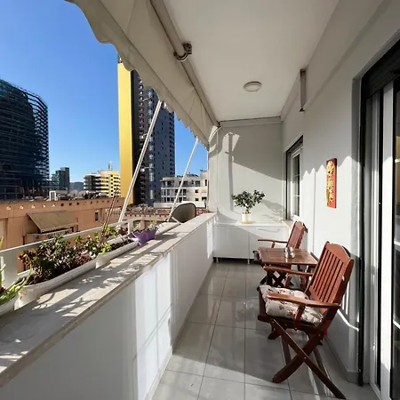 Gallery - Center View *