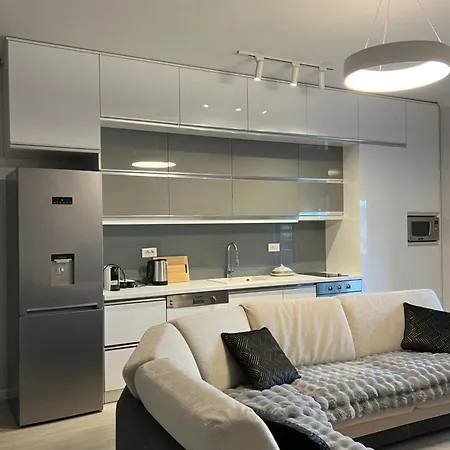 Gallery - Center View