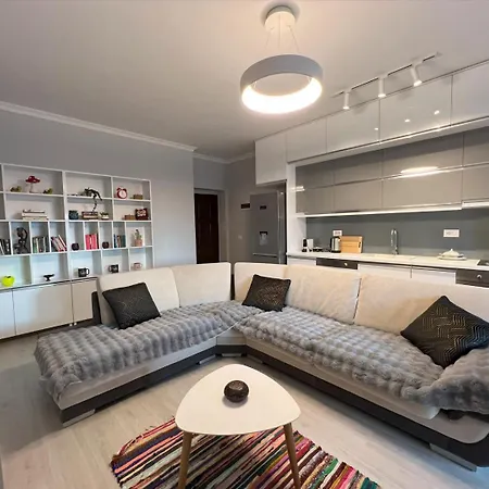 Gallery - Center View Tirana